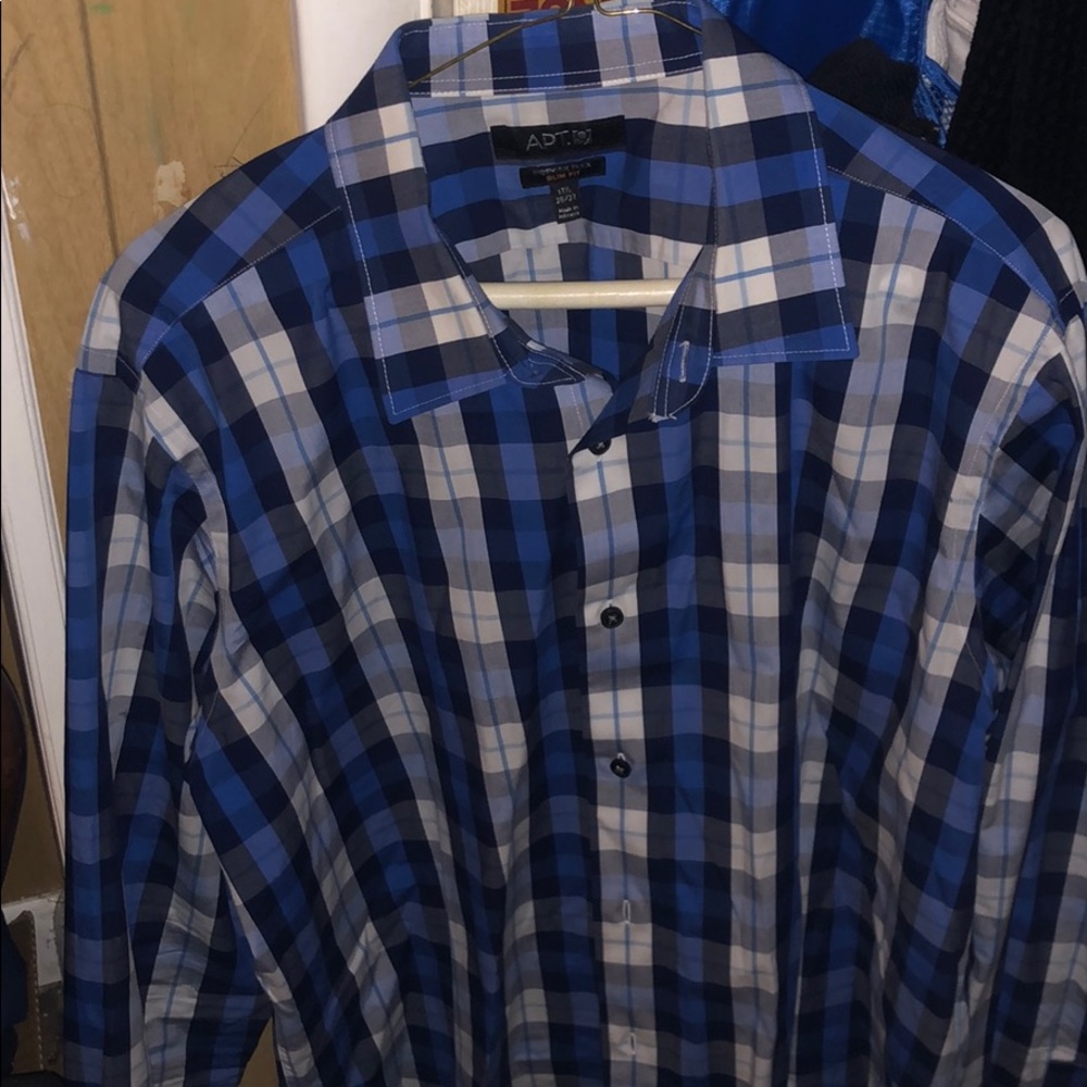 Long sleeve button up